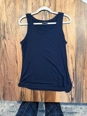 The limited  Navy Classic Scoop Tank